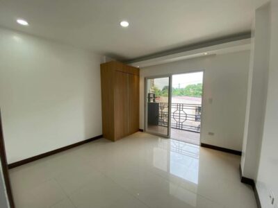 4-Bedrooms 3-storey Townhouse for sale