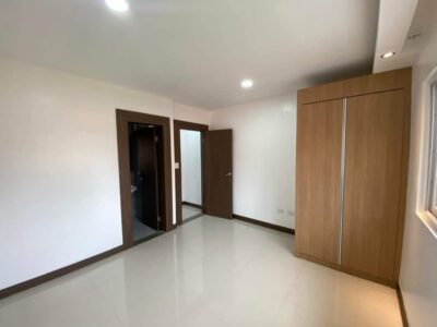 4-Bedrooms 3-storey Townhouse for sale