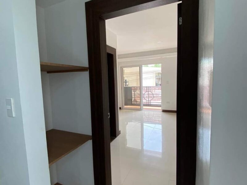 4-Bedrooms 3-storey Townhouse for sale