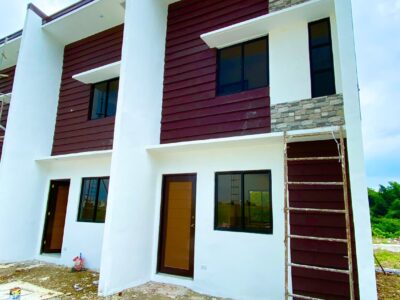 Brookstone Park - Townhouse - ARLETTE Model - Semi-complete Model