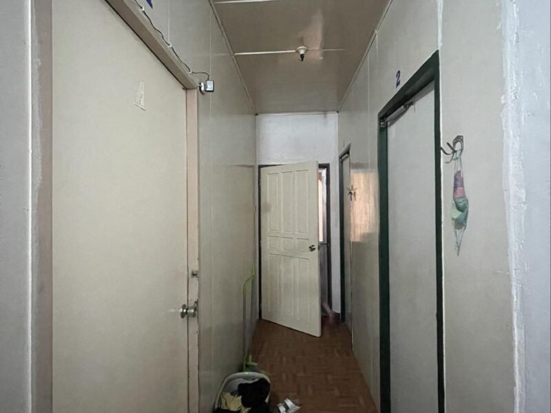 House & Lot for Sale at Las Pinas City