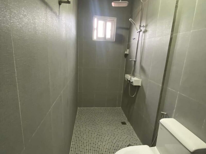 4-Bedrooms 3-storey Townhouse for sale