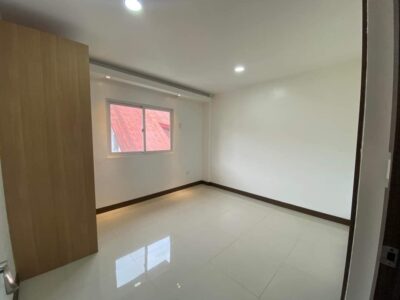 4-Bedrooms 3-storey Townhouse for sale